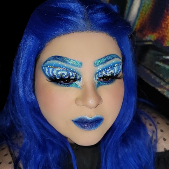 Meet your Posher, Mia! - Picture 3 of 13